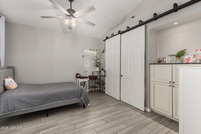 1441 E GLENHAVEN Drive, Phoenix, AZ 85048