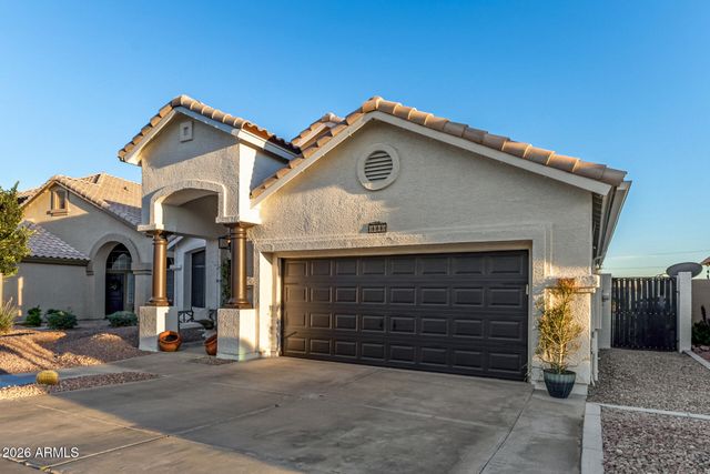 1441 E GLENHAVEN Drive, Phoenix, AZ 85048