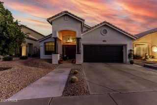 1441 E GLENHAVEN Drive, Phoenix, AZ 85048