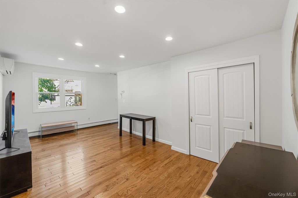 339 N Broadway, Yonkers, NY 10701 — photo 4