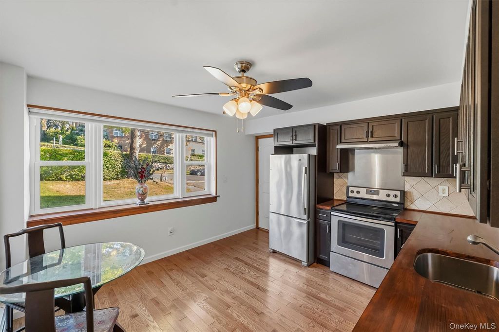 339 N Broadway, Yonkers, NY 10701 — photo 5