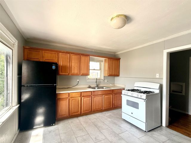 107 Fry Street 205, Denton, TX 76201