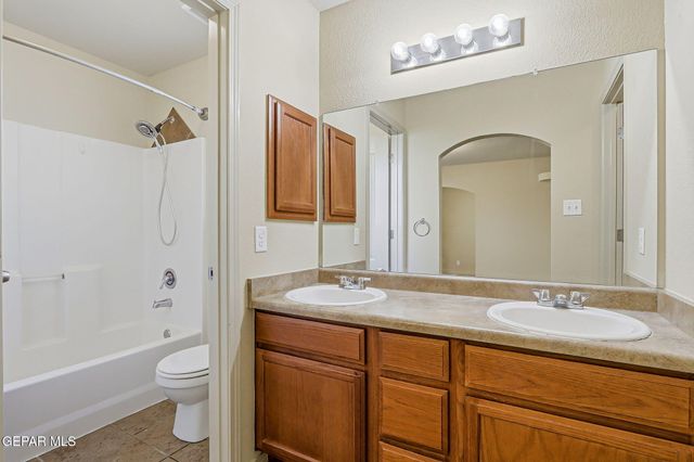 2328 HONEY DEW Street, El Paso, TX 79938