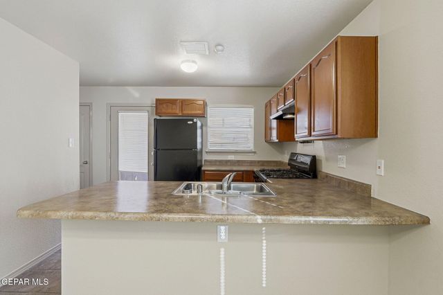 2328 HONEY DEW Street, El Paso, TX 79938