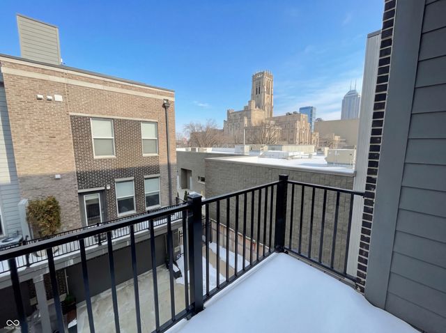 727 N Illinois Street UNIT 208, Indianapolis, IN 46204