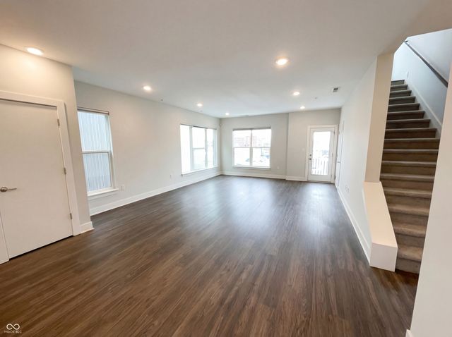 727 N Illinois Street UNIT 208, Indianapolis, IN 46204