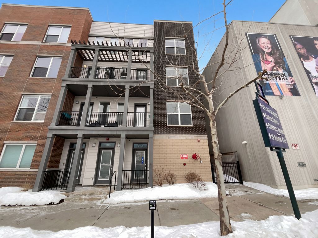 727 N Illinois Street UNIT 208, Indianapolis, IN 46204