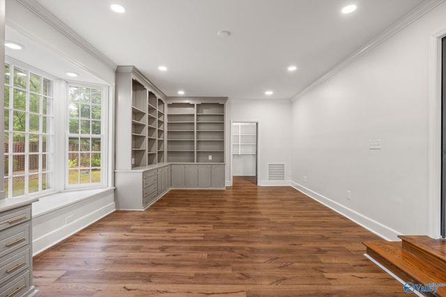 737 Mira Vista Drive SE, Huntsville, AL 35802
