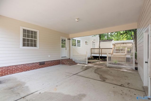 737 Mira Vista Drive SE, Huntsville, AL 35802