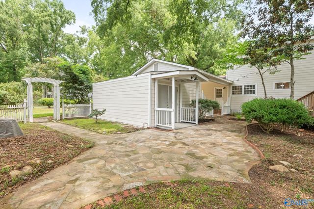 737 Mira Vista Drive SE, Huntsville, AL 35802