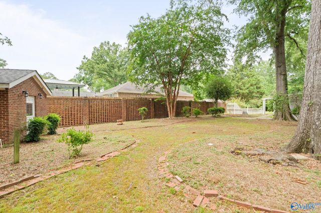 737 Mira Vista Drive SE, Huntsville, AL 35802