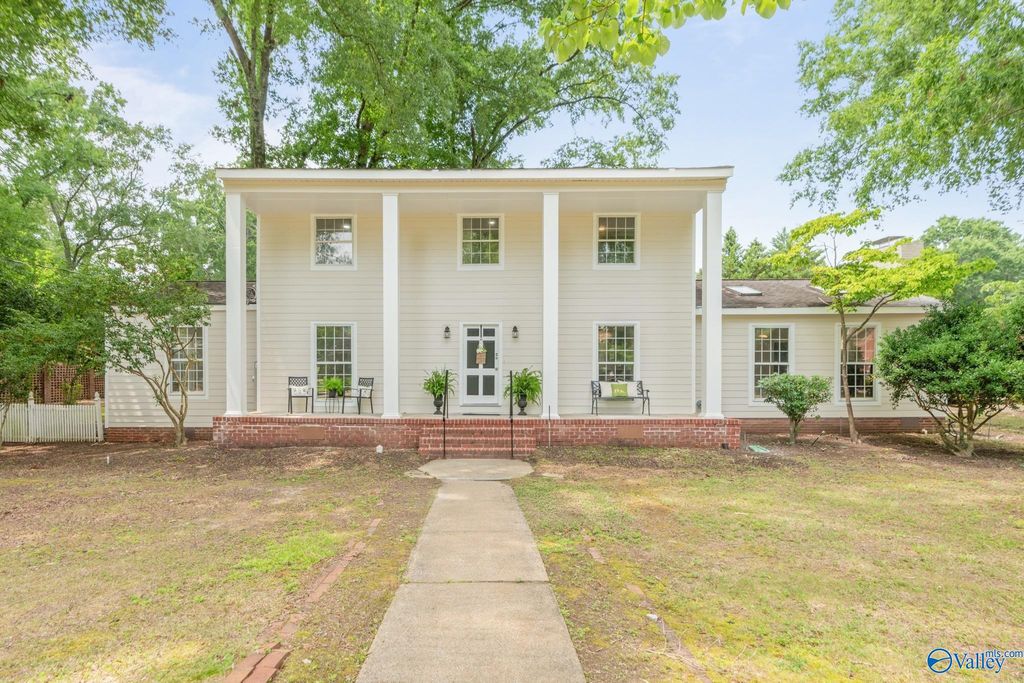 737 Mira Vista Drive SE, Huntsville, AL 35802