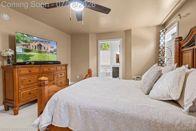3276 Shorewood Avenue, Fort Gratiot Charter Township, MI 48059