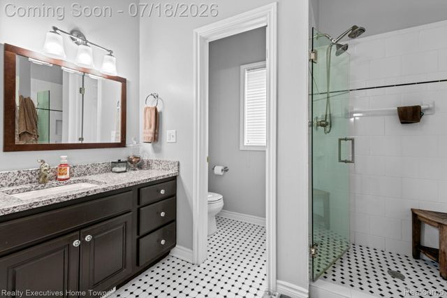 3276 Shorewood Avenue, Fort Gratiot Charter Township, MI 48059