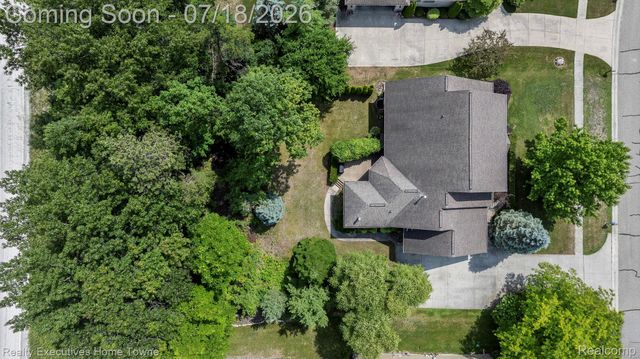 3276 Shorewood Avenue, Fort Gratiot Charter Township, MI 48059