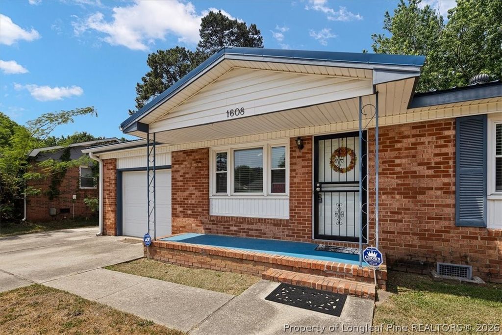 1608 Grandview Drive, Fayetteville, NC 28314 — photo 3