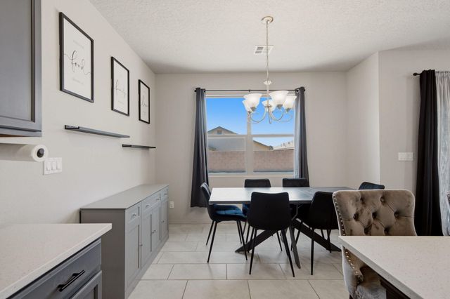 2740 Camino Plata Loop NE, Rio Rancho, NM 87144