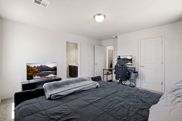 2740 Camino Plata Loop NE, Rio Rancho, NM 87144