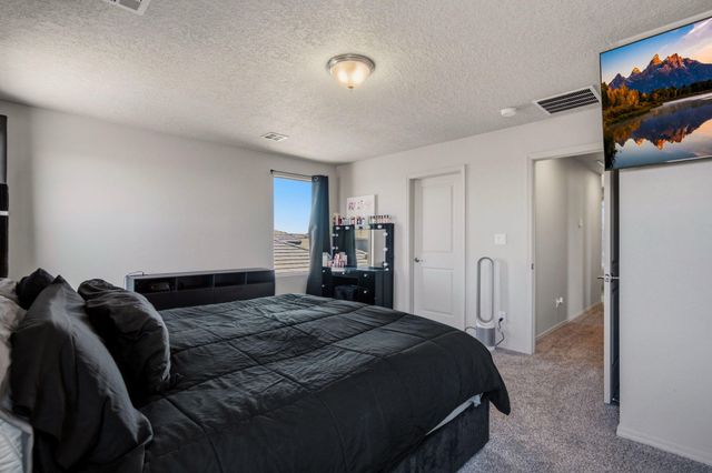 2740 Camino Plata Loop NE, Rio Rancho, NM 87144