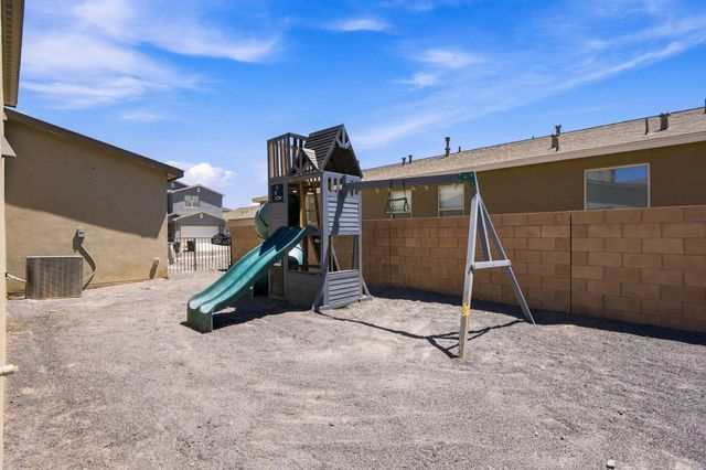 2740 Camino Plata Loop NE, Rio Rancho, NM 87144
