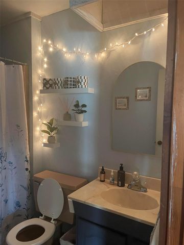 3710 Brewster Key Drive, Galveston, TX 77554