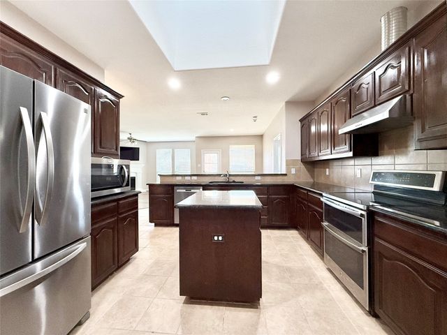 8301 Water Buck Run, Fort Worth, TX 76179