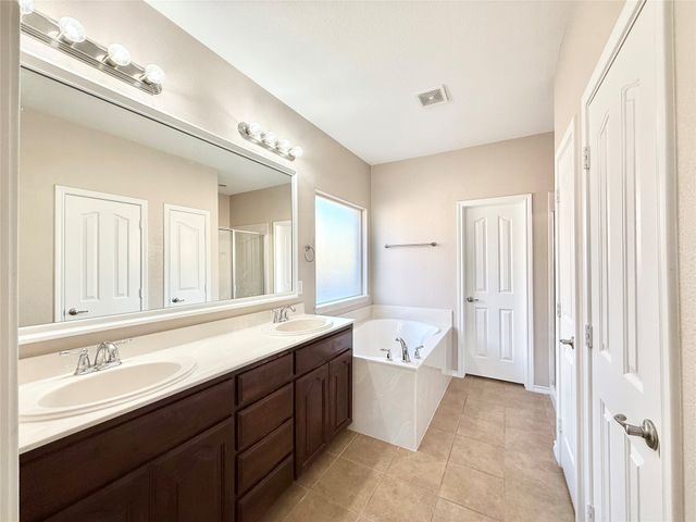 8301 Water Buck Run, Fort Worth, TX 76179