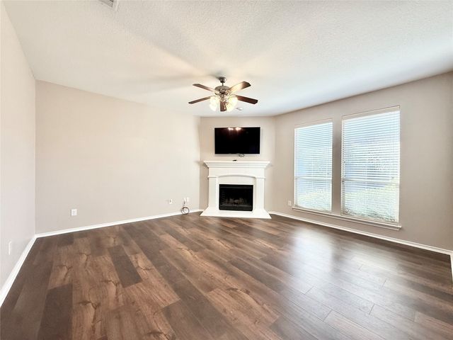 8301 Water Buck Run, Fort Worth, TX 76179