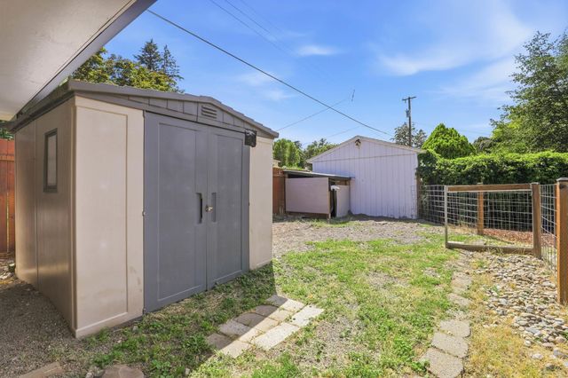 1628 E 15th Ave, Spokane, WA 99203