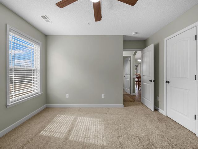 313 Highland Springs Loop, Inman, SC 29349