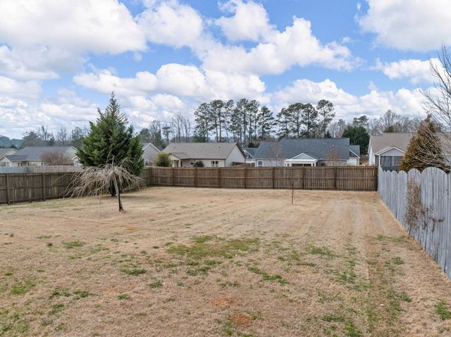 313 Highland Springs Loop, Inman, SC 29349