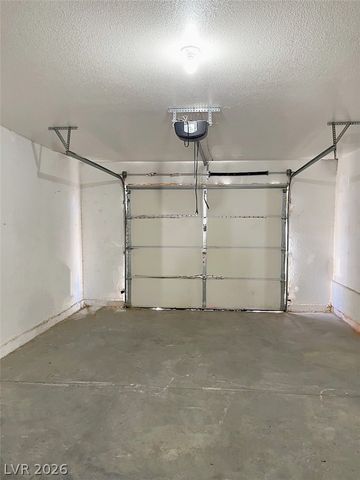 6168 Bluehill Avenue 2, Las Vegas, NV 89156