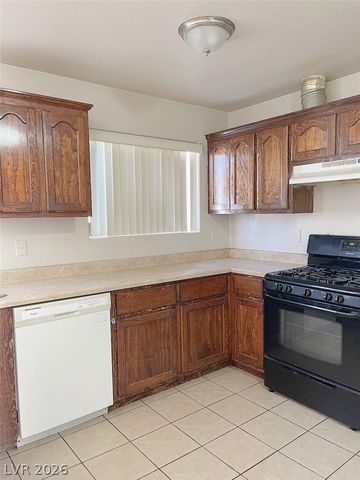 6168 Bluehill Avenue 2, Las Vegas, NV 89156