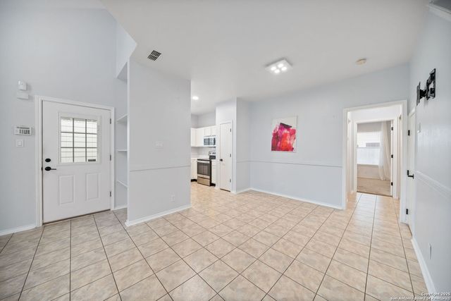 2723 Crown Arbor, San Antonio, TX 78251