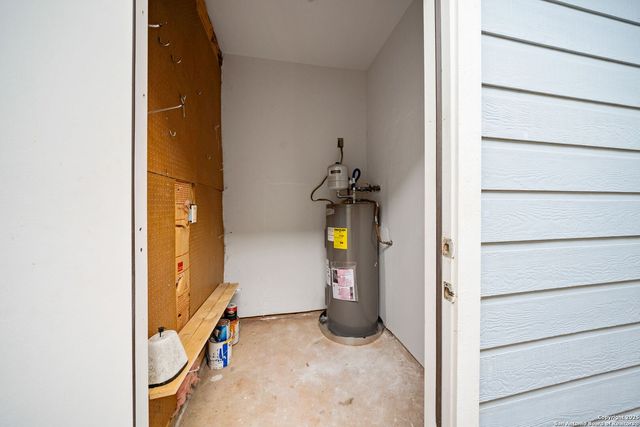 2723 Crown Arbor, San Antonio, TX 78251