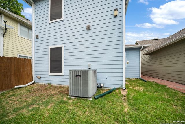 2723 Crown Arbor, San Antonio, TX 78251