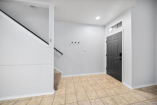 2723 Crown Arbor, San Antonio, TX 78251