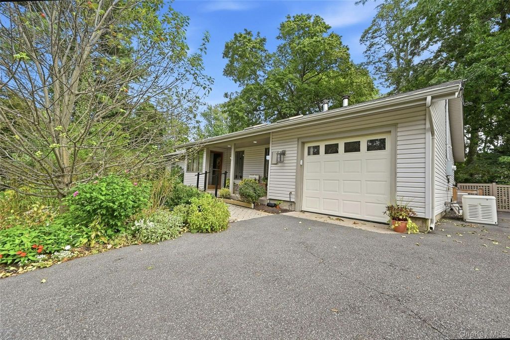 68 Woodland Road, Miller Place, NY 11764 — photo 3