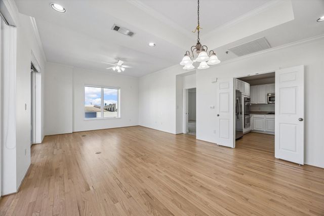 2520 Robinhood Street 503, Houston, TX 77005