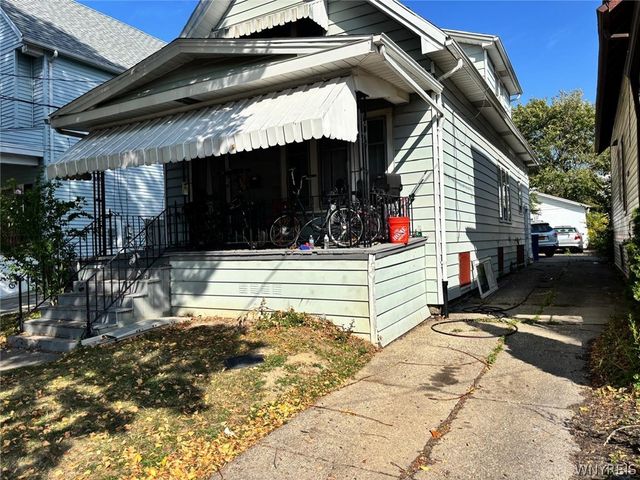 315 Cornwall Avenue, Buffalo, NY 14215