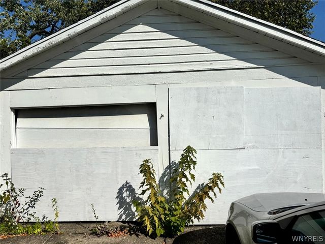 315 Cornwall Avenue, Buffalo, NY 14215