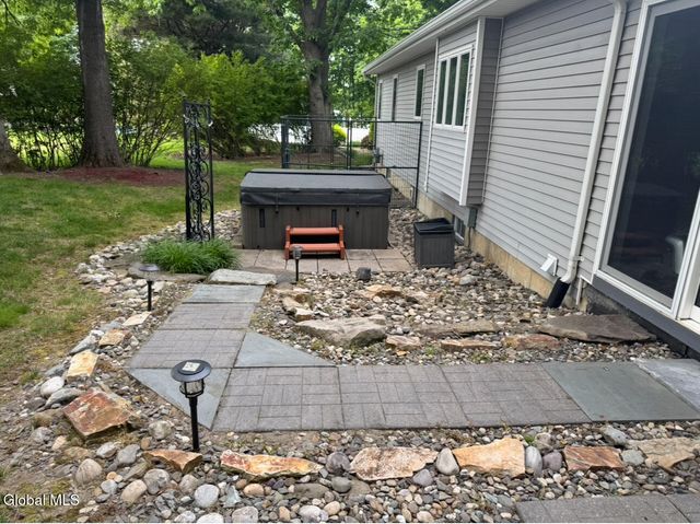 34 W Skyview Drive, Cohoes, NY 12047