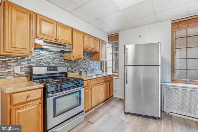 2520 S CLEVELAND ST, Philadelphia, PA 19145