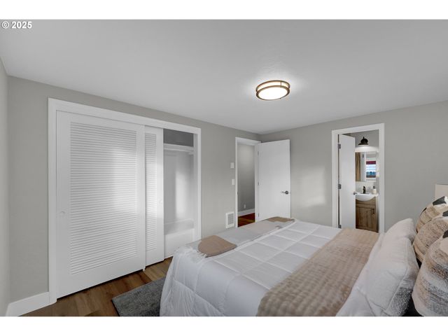 124 E ANCHOR Ave, Eugene, OR 97404