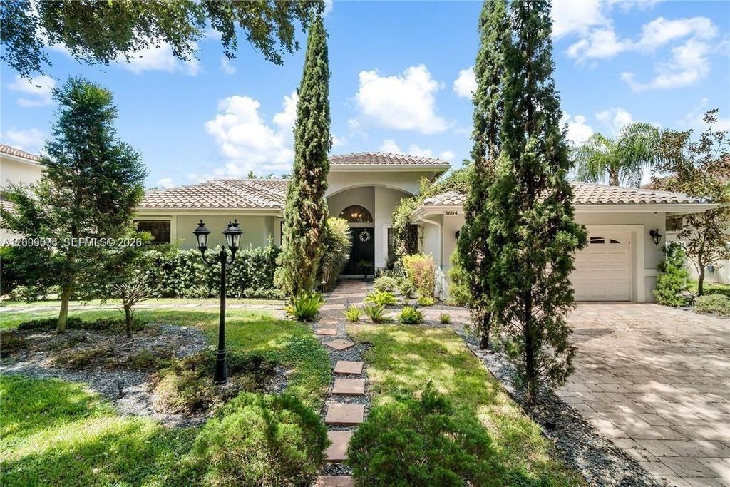 3604 Barbados Ave -, Cooper City, FL 33026