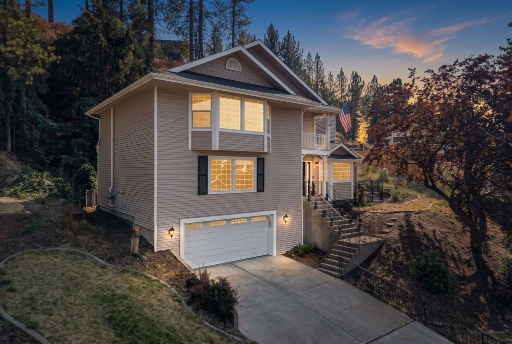 4818 E 50th Ave Ave, Spokane, WA 99223 photo 1