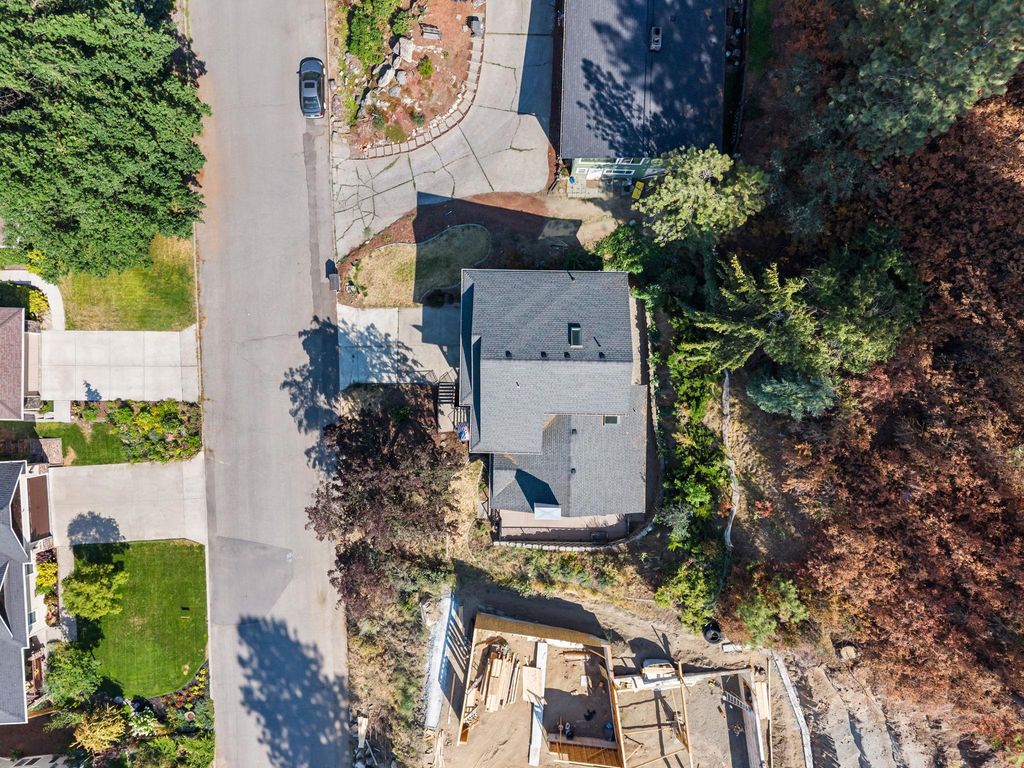 4818 E 50th Ave Ave, Spokane, WA 99223 photo 4
