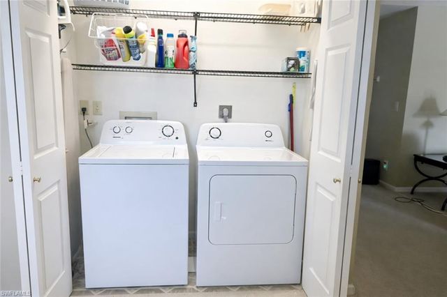 8445 Charter Club CIR 11, Fort Myers, FL 33919