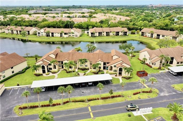 8445 Charter Club CIR 11, Fort Myers, FL 33919