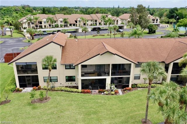8445 Charter Club CIR 11, Fort Myers, FL 33919